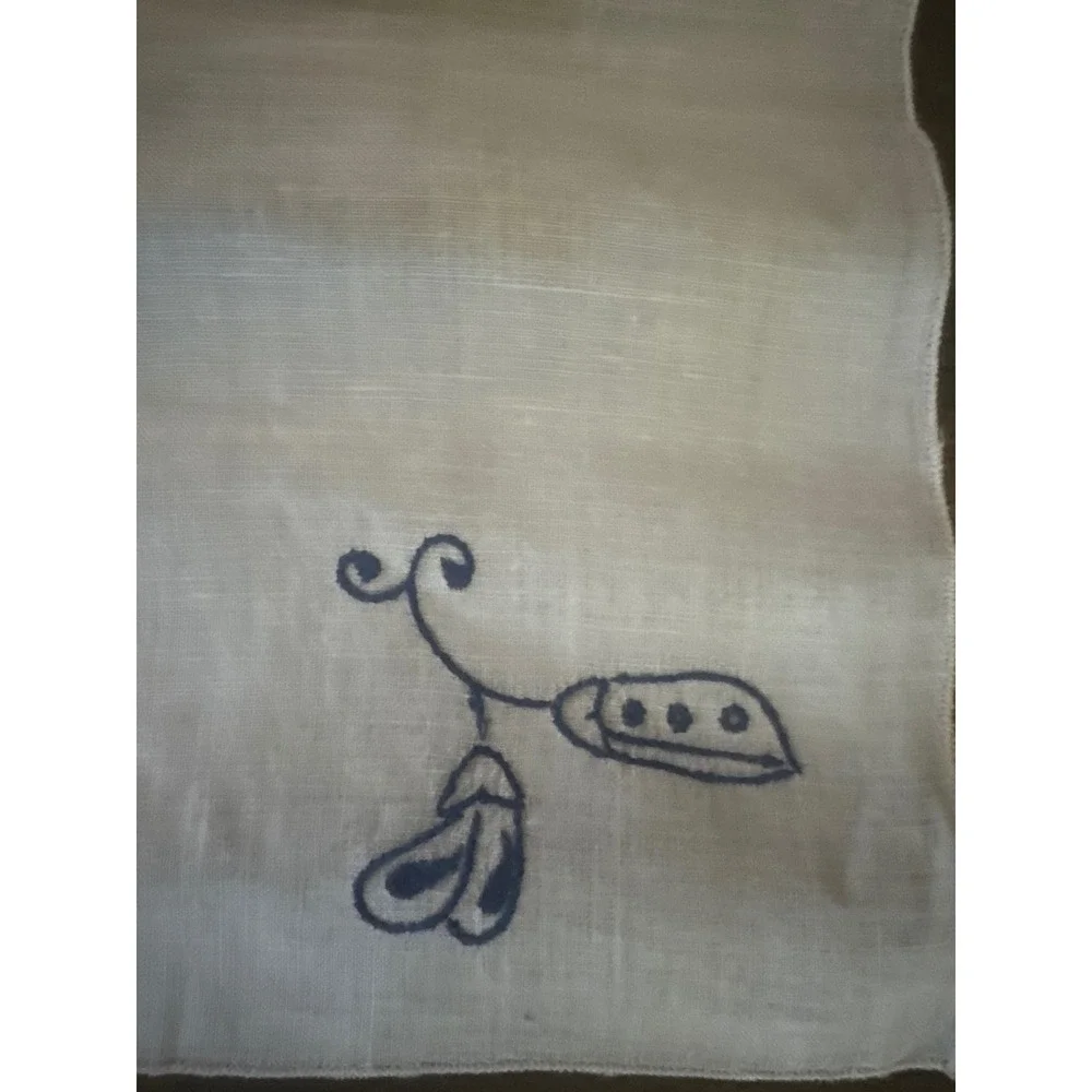 Vintage Hand Embroidered 100% Linen Napkins Off White Navy Blue Floral Set of 5